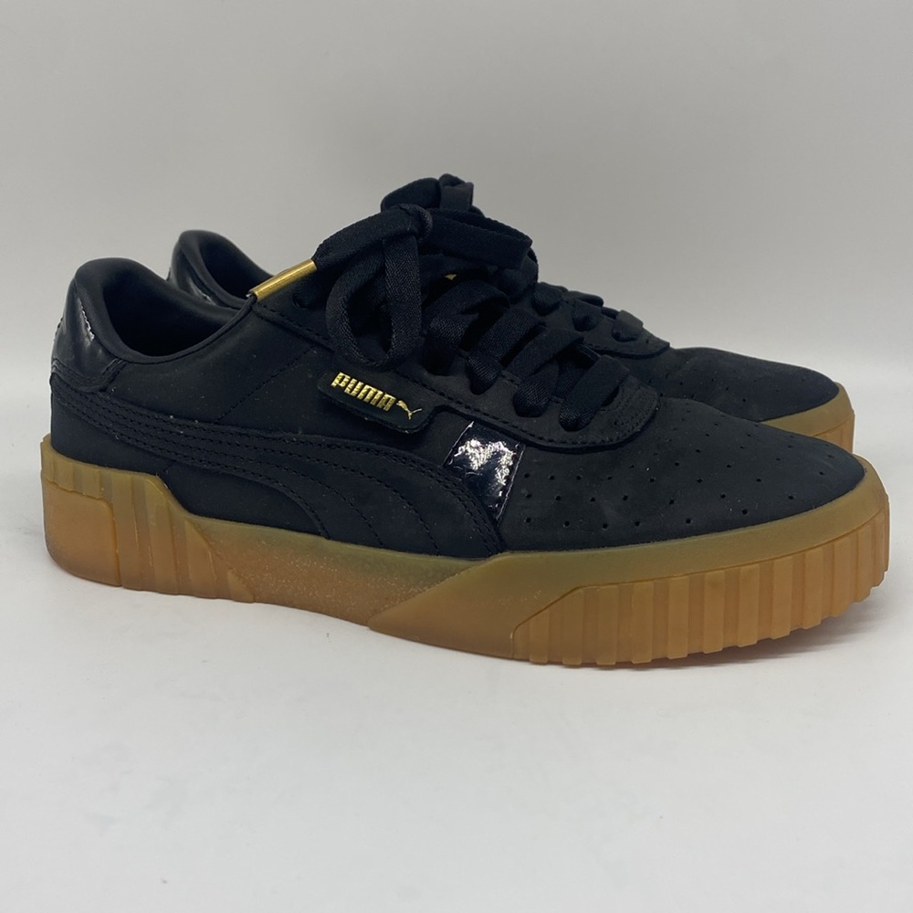 Puma Sneakers
